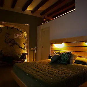 Myo Charming House Vakantiehuis